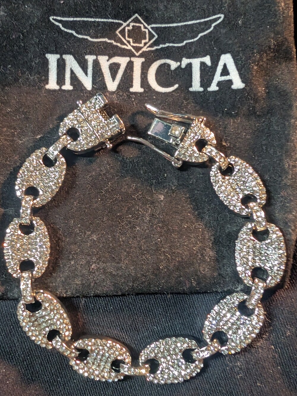 Invicta Unisex Silver Pavé Link Bracelet - Sparkling Chain Link
